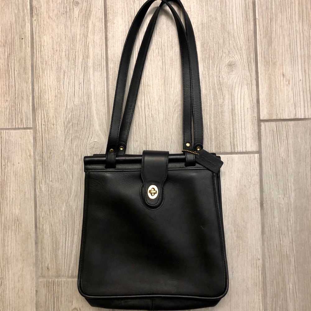 Vintage Coach Weston #9021